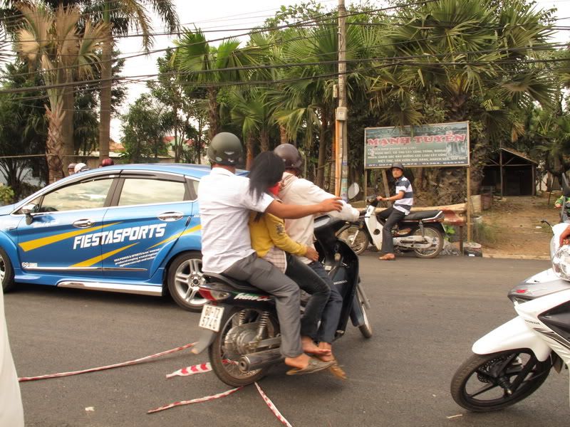 cướp trên QL 51 bị bắt tại trận - 9