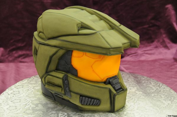 [Image: master-chief-helmet-cake.jpg]