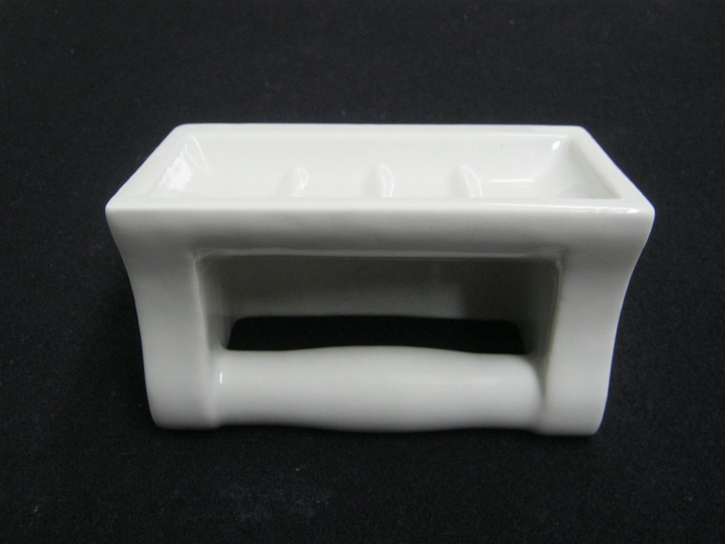 Vintage 1925 Porcelain Tile Bathroom Soap Dish with Washcloth Bar 2475