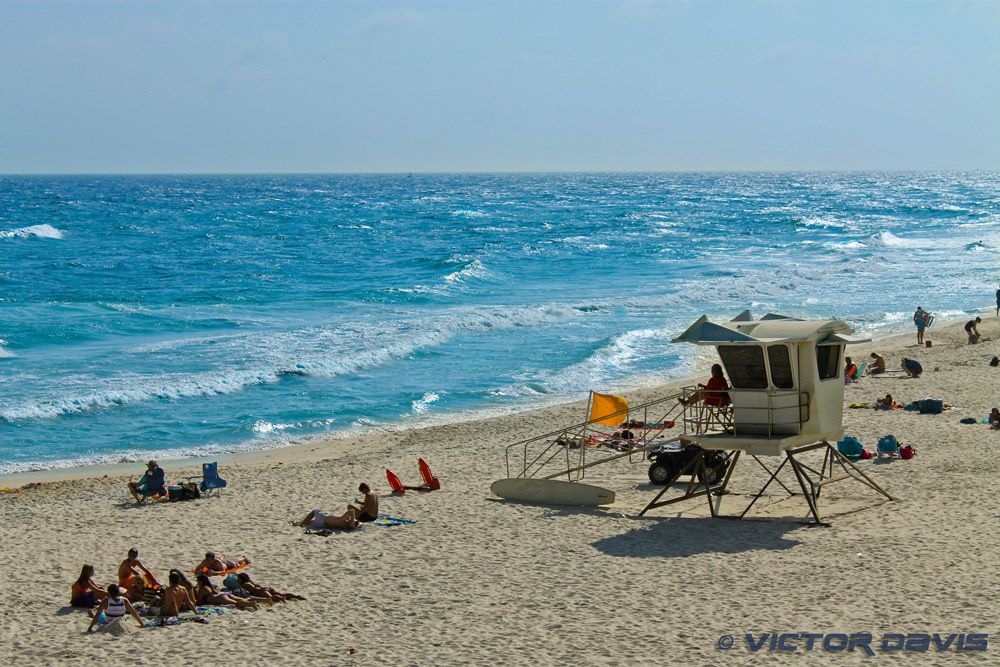 IMAGE: http://i1230.photobucket.com/albums/ee489/VicGenesis/Pensacola-Beach_zpsc7776c09.jpg