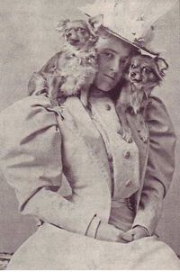 Edith Wharton and her lap dogs