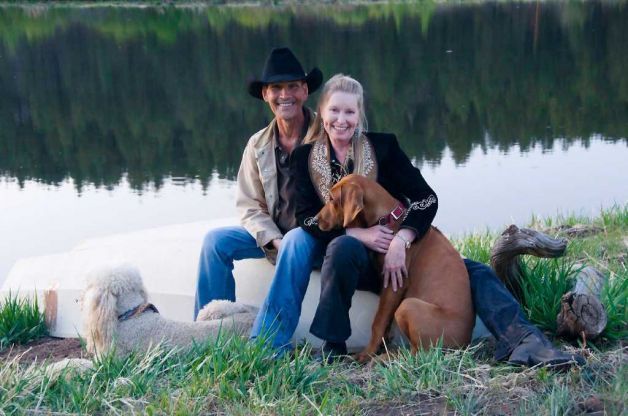 Patrick Swaze and Lisa Niemi with their dogs, Lucas and Kumasai