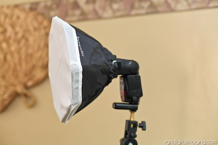 IMAGE: http://i1230.photobucket.com/albums/ee492/rgndi/interfit_octabox/20111220_interfit_octabox_002.jpg