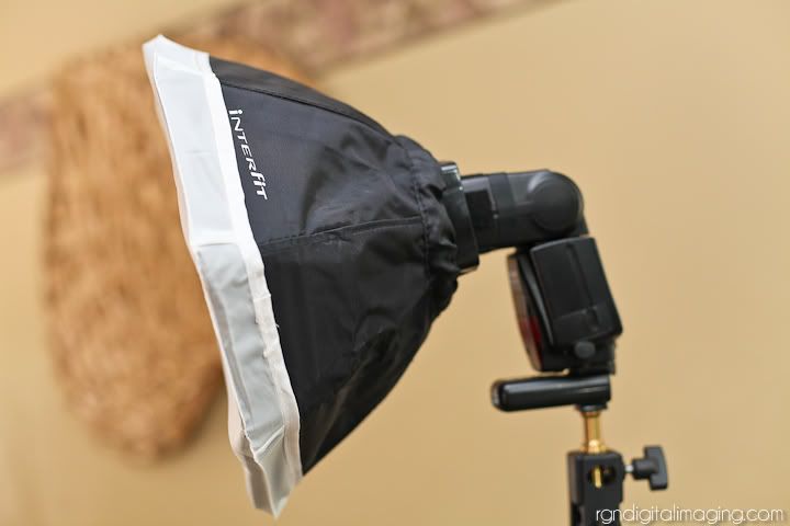 IMAGE: http://i1230.photobucket.com/albums/ee492/rgndi/interfit_octabox/20111220_interfit_octabox_003.jpg