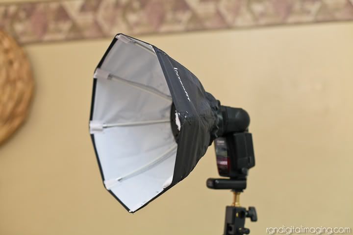 IMAGE: http://i1230.photobucket.com/albums/ee492/rgndi/interfit_octabox/20111220_interfit_octabox_010.jpg