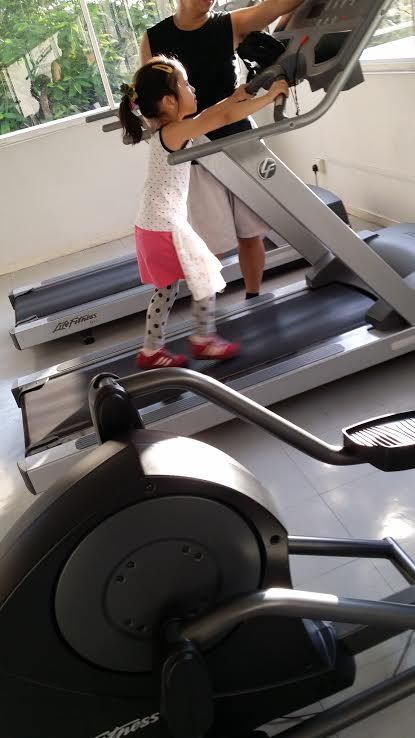 photo Cassingym1_zpsb40222bc.jpg