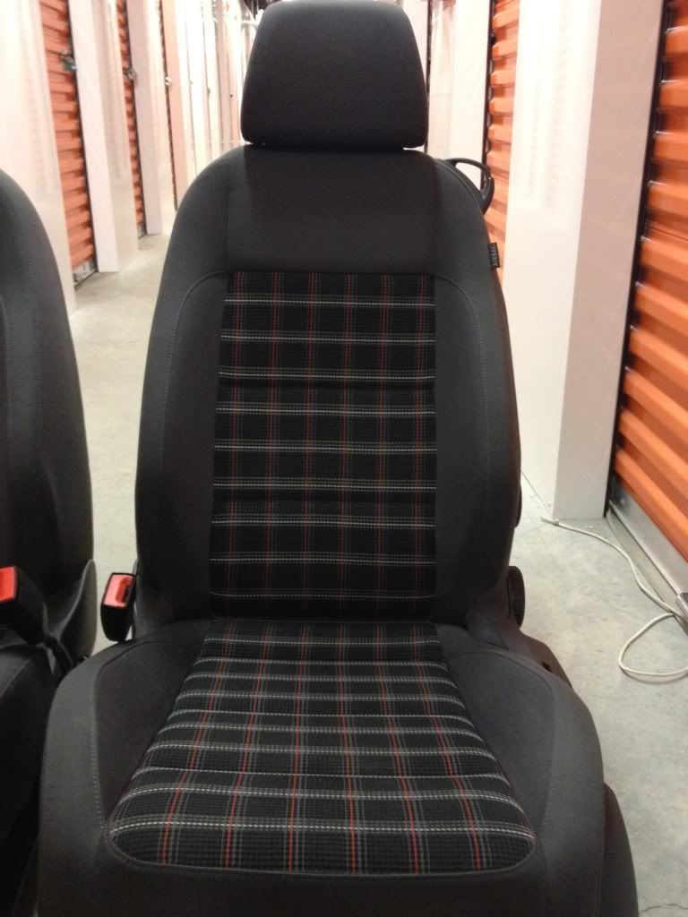 FS (2) Interlagos Plaid MkV GTI Front Bucket Seats ***MINT*** VW