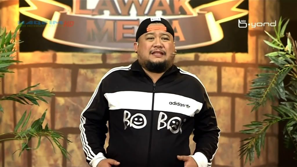 Maharaja Lawak Mega (2011) HDTV 720p Minggu 10 (Akhir) MaharajaLawakMega2011Minggu10FinalHDTV720pHaQeiMmkv snapshot 010234 20120101 144355 Maharaja Lawak Mega (2011) HDTV 720p Minggu 10 (Akhir)