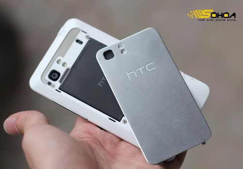 HTC-Vivid-1.jpg