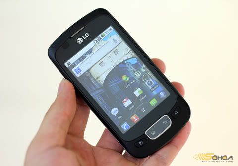 LG-OPTIMUS-ONE-P500.jpg