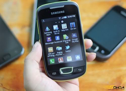 SAMSUNG-GALAXY-MINI-27.jpg