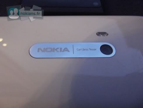 White_Nokia_N9_NokiansFr_07.jpg