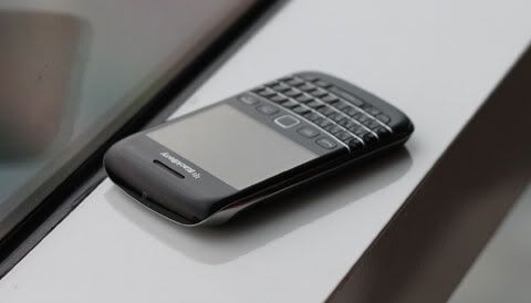 blackberry-bold-9790.jpg