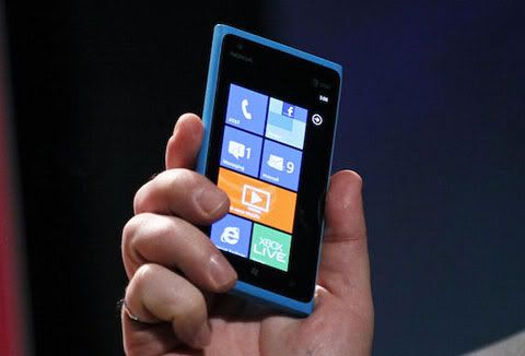 nokia-lumia-900-5.jpg