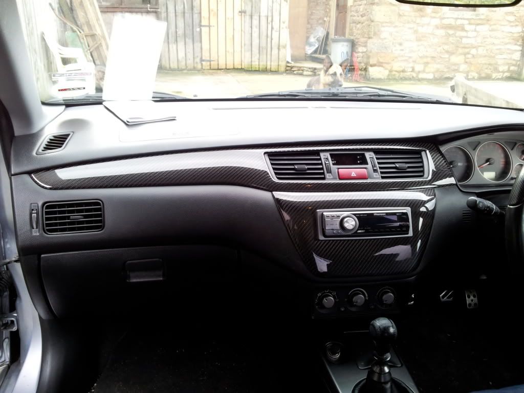 ACR7-9DashTrim.jpg