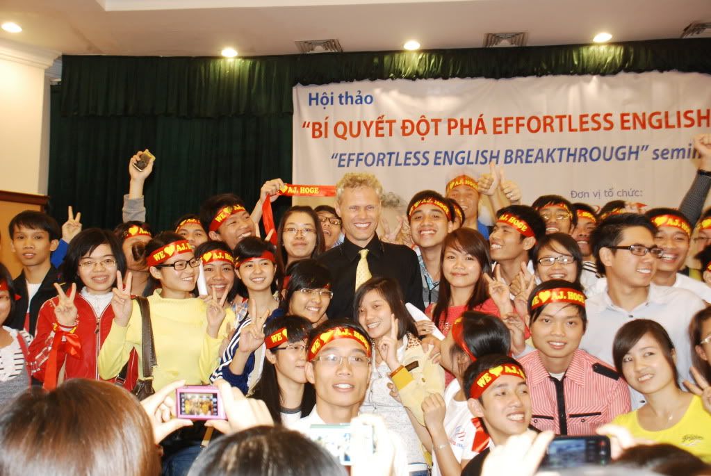 Cau lac bo tieng anh - Hoi thao effortless English 4