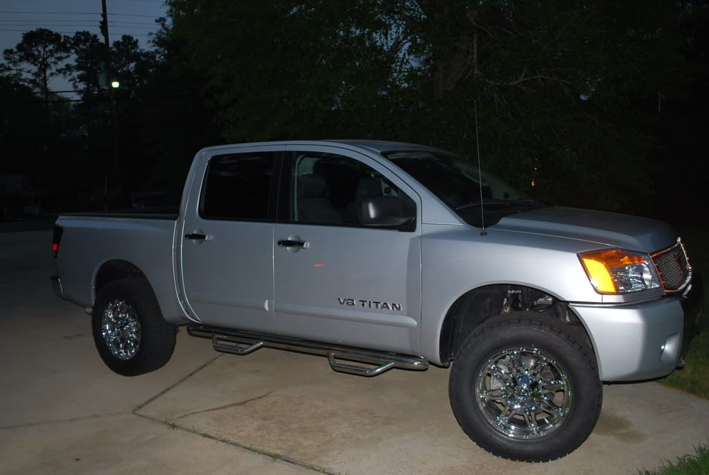 2011 Nissan titan step bars #9