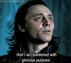 Tom-as-Loki-tom-hiddleston-31989650-245-